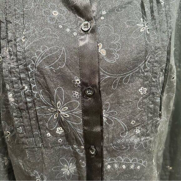 Antilia Femme Black Floral Eyelet Blouse with Satin Trim – Size L - Picture 3 of 12
